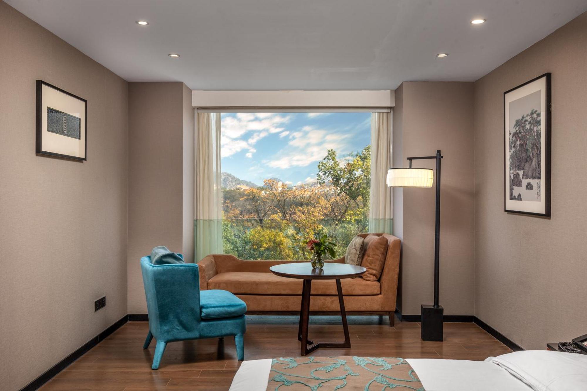 Jolie Vue Boutique Hotel Гуйлинь Экстерьер фото